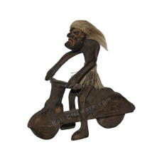 Primitive Riding Vespa Scooter 20 cm