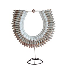 Tribal White Shell Tribal Stand Necklace 30 cm